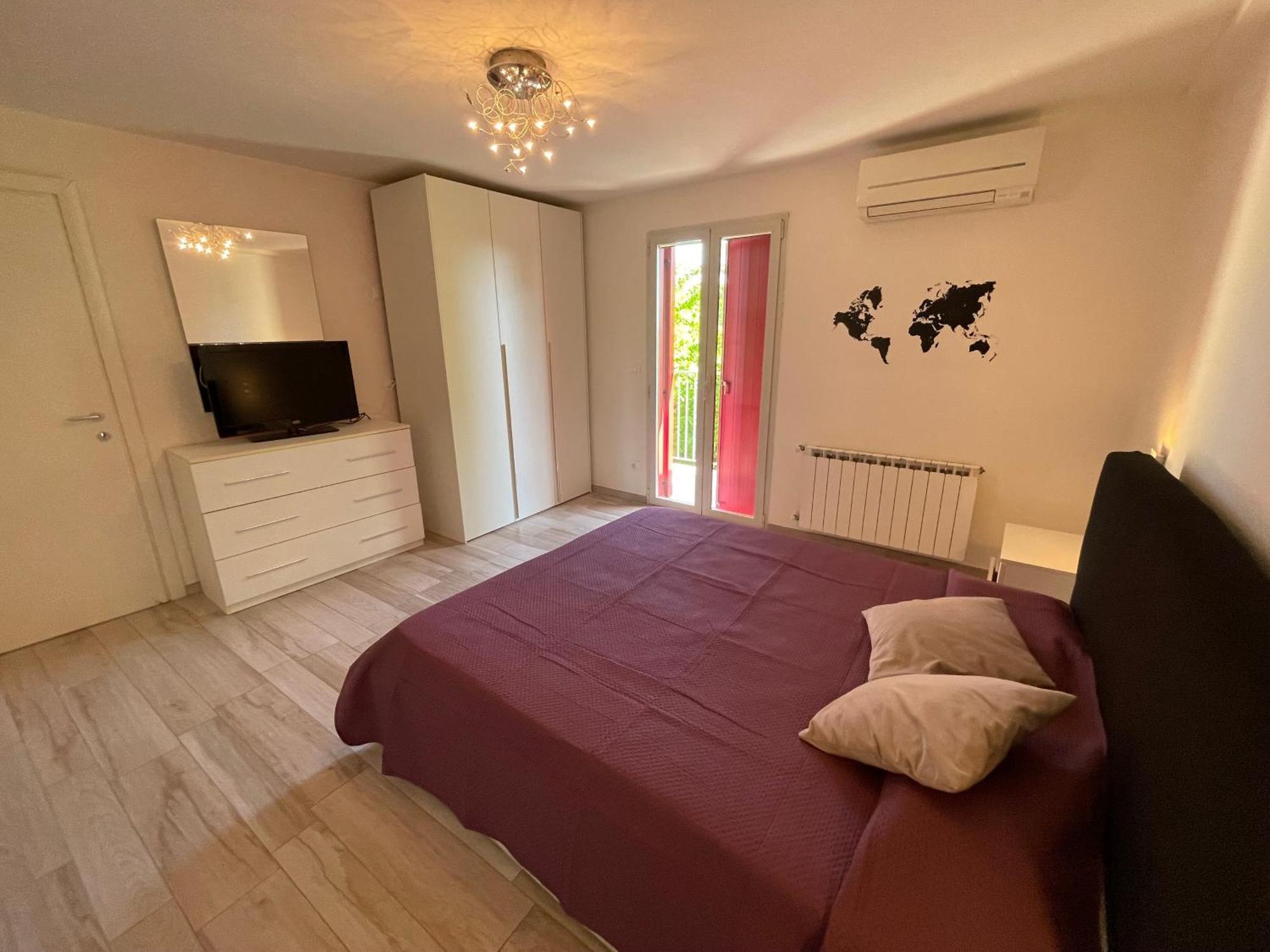 Reverso - Alloggi Con Solarium Vista Mare Caorle Buitenkant foto